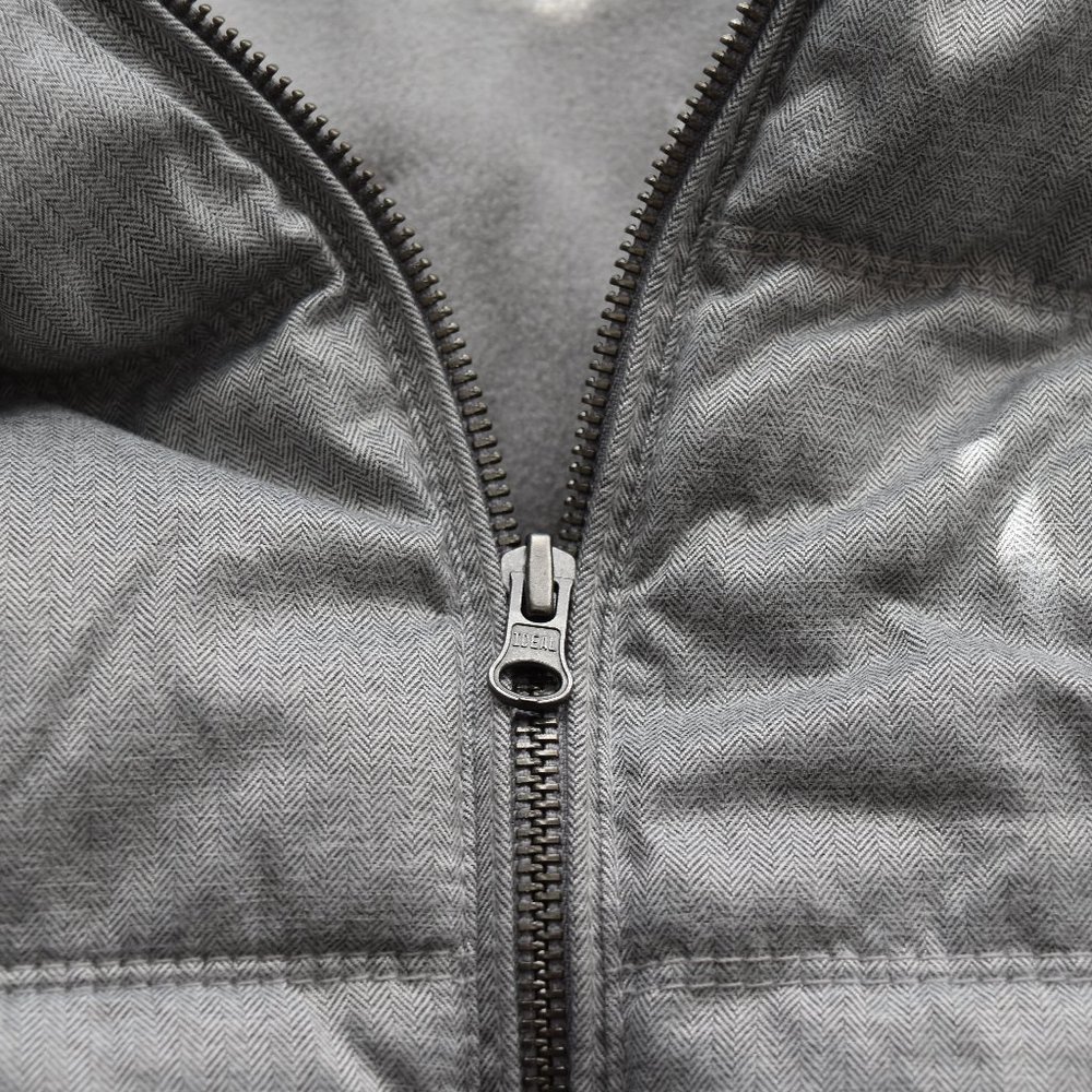 ✨ EUC Old Navy Zip Up Puff Vest XL - Picture 5 of 8